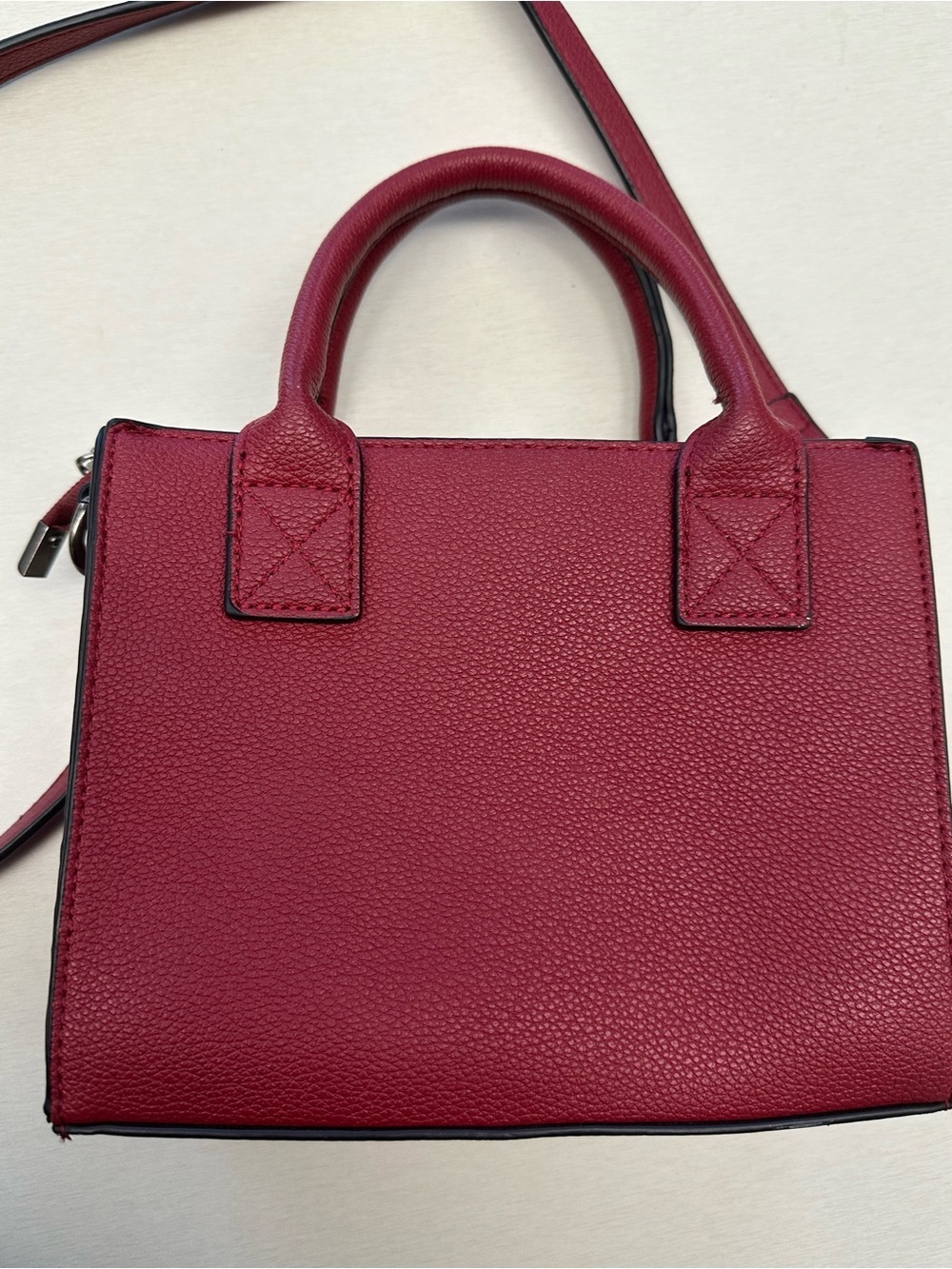 Wrangler Whipstitch Mini Tote/Crossbody - Red - Picture 3 of 8